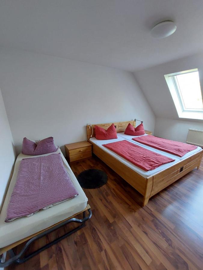 Apartments Harbour Apartments Hoeri 50M Vom See Am Yachthafen Moos Bei Radolfzell Exterior foto